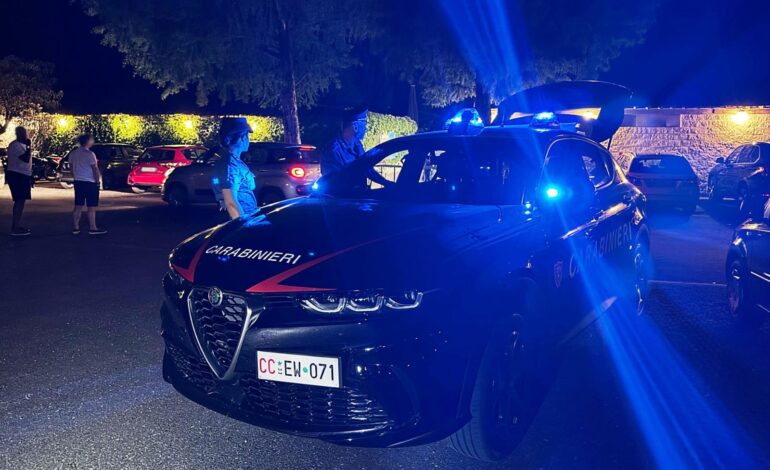 Uomo ucciso a coltellate dopo una lite in strada a Collegno