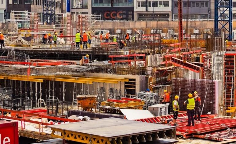 Sicurezza sul lavoro e caldo estremo: l’ordinanza regionale per i lavoratori esposti alle alte temperature