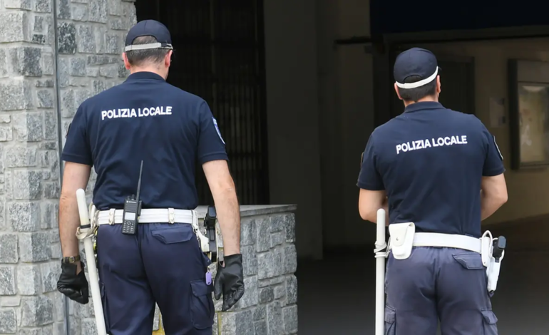 Milano: colpisce l’ex moglie davanti ai vigili urbani, arrestato uomo di 53 anni